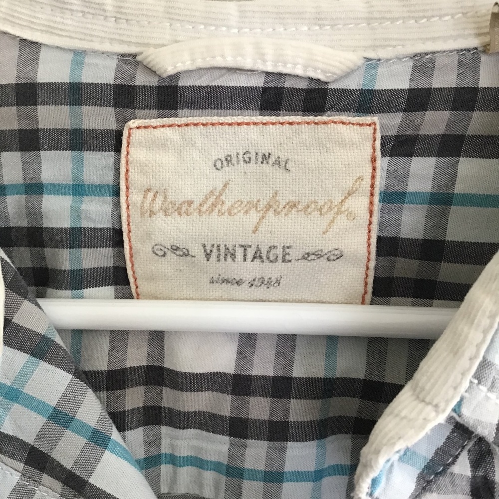 Weatherproof Long sleeve button down shirt